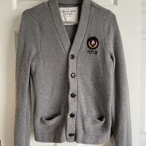 Abercrombie and Fitch cardigan unisex size M